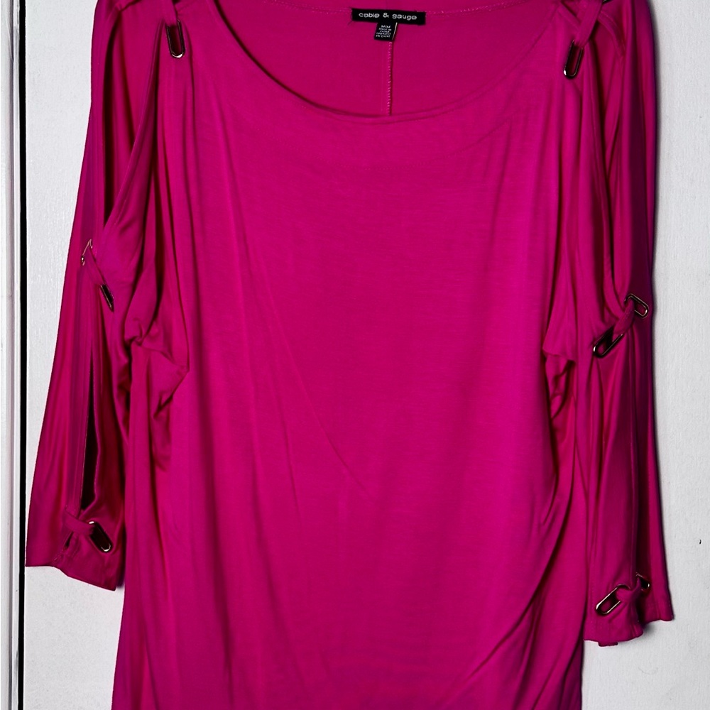 Cable & Gauge Women's Pink Top